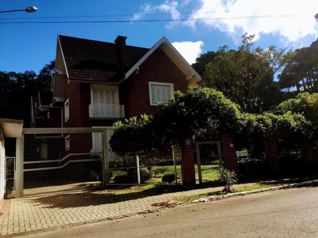 Apartamento Duplex De Gramado By Cia Da Temporada Zewnętrze zdjęcie